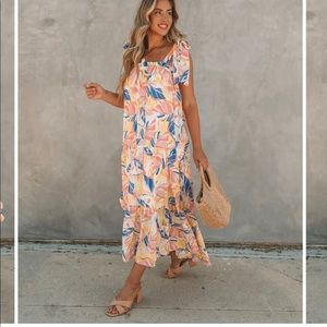 VICI Valda Palm Print Tiered Maxi Dress